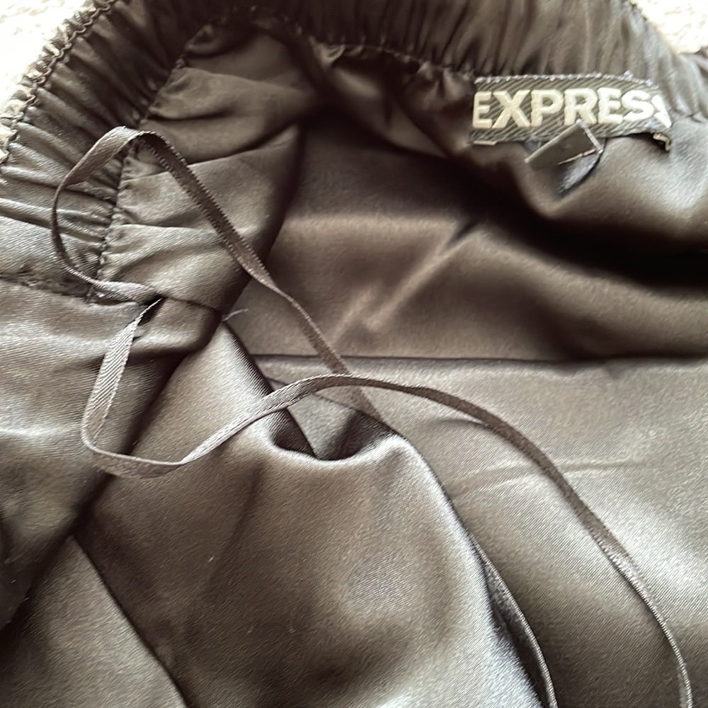 Express Rompers without belt - Picture 4 of 10
